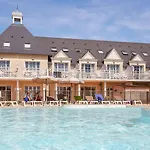 Pierre & Le Apartmanhotel 4*