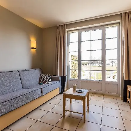 Pierre & Le Aparthotel 4*