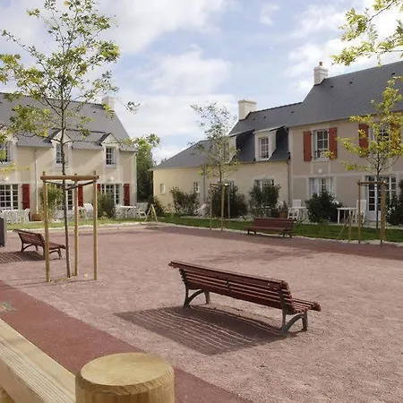 Hotel apartamentowy Pierre & Le 4*