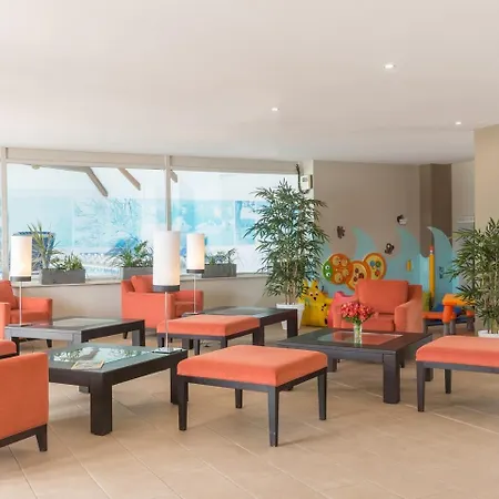 Pierre & Le 3* Пор-ан-Бессен-Юппен