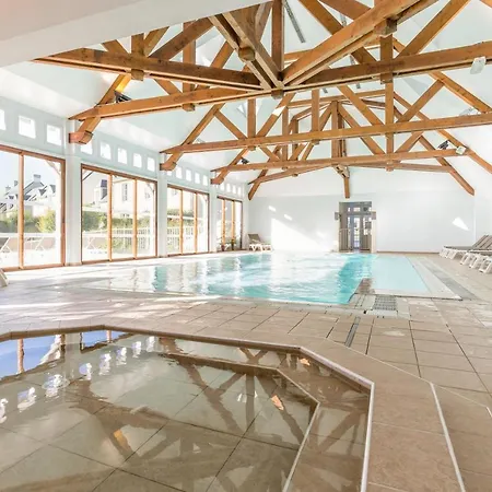 Aparthotel Pierre & Le Port-en-Bessin-Huppain