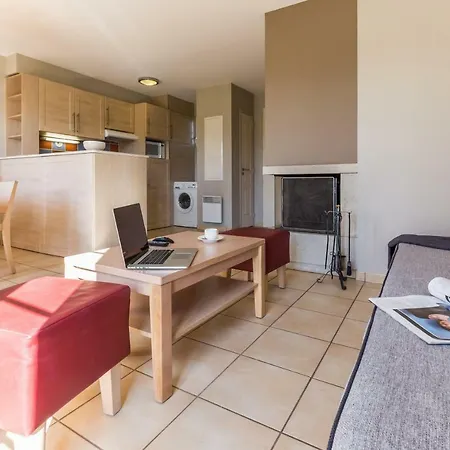Apartmanhotel Pierre & Le Port-en-Bessin-Huppain