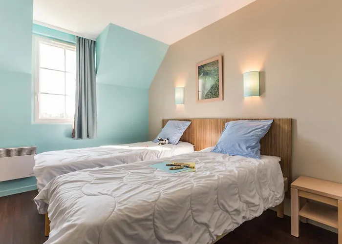 Hotel apartamentowy Pierre & Le Port-en-Bessin-Huppain