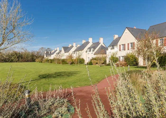 Pierre & Le 4* Port-en-Bessin-Huppain